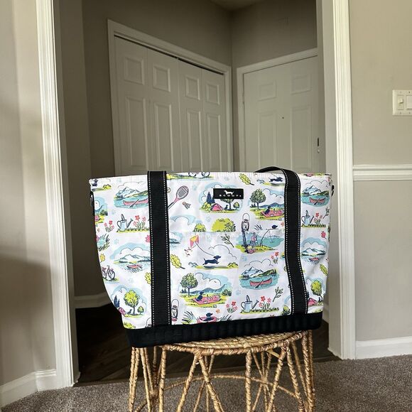 Scout Handbags - SCOUT Cools Gold Soft Cooler Bag - EXCELLENT Condition Fun Summer Print Large
